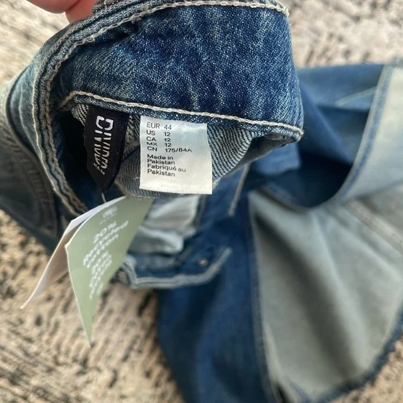 Denim Maxi Skirt - Picture 3 of 4